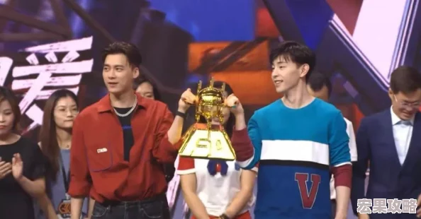 元梦之星与王者荣耀联动推出的峡谷3V3模式,是一种集竞技性、策略性与快节奏于一体的游戏新模式。这个模式将传统的MOBA元素巧妙地压缩到了一个更为紧凑的地图和更短的游戏时长中,为玩家带来了全新的游戏体验。下面,我们就来详细解析一下如何玩转这一精彩纷呈的模式。 元梦之星与王者荣耀联动推出的峡谷3V3模式,是一种集竞技性、策略性与快节奏于一体的游戏新模式。这个模式将传统的MOBA元素巧妙地压缩到了一个更为紧凑的地图和更短的游戏时长中,为玩家带来了全新的游戏体验。下面,我们就来详细解析一下如何玩转这一精彩纷呈的模式。